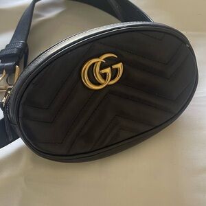 Gucci Marmont Leather Belt Bag in Black